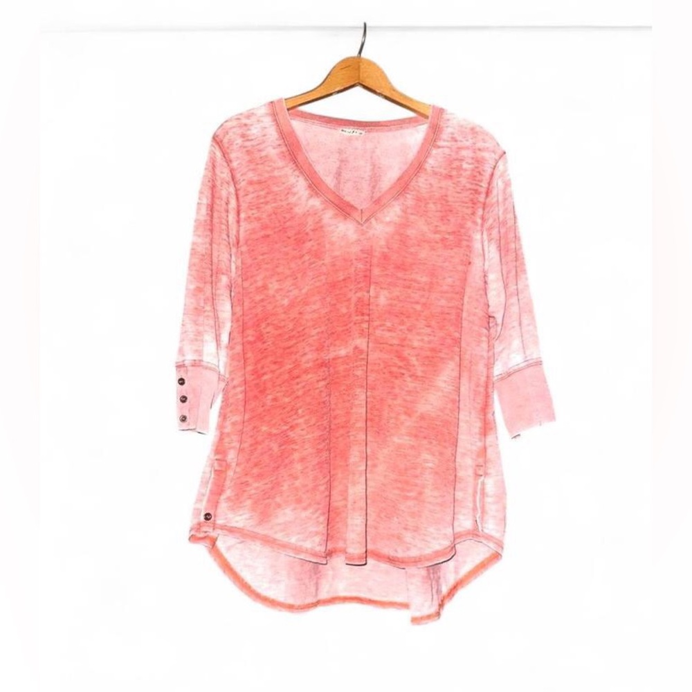 Jane & Delancey Top V-Neck Acid Wash Neon Coral Orange Red Button Hem Detail 1X